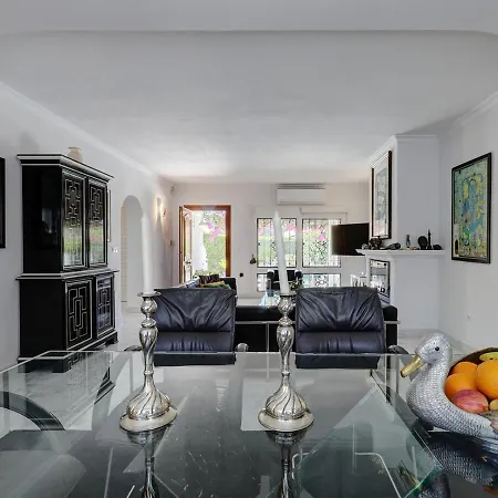 Casa Sol * إِستيبونا